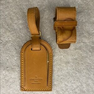 Vintage Louis Vuitton Luggage Tag and Poignier in Vachetta Leather (13K)